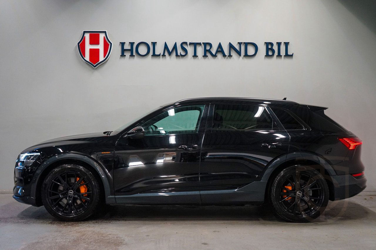 Audi E-Tron 55 quattro Black Edition