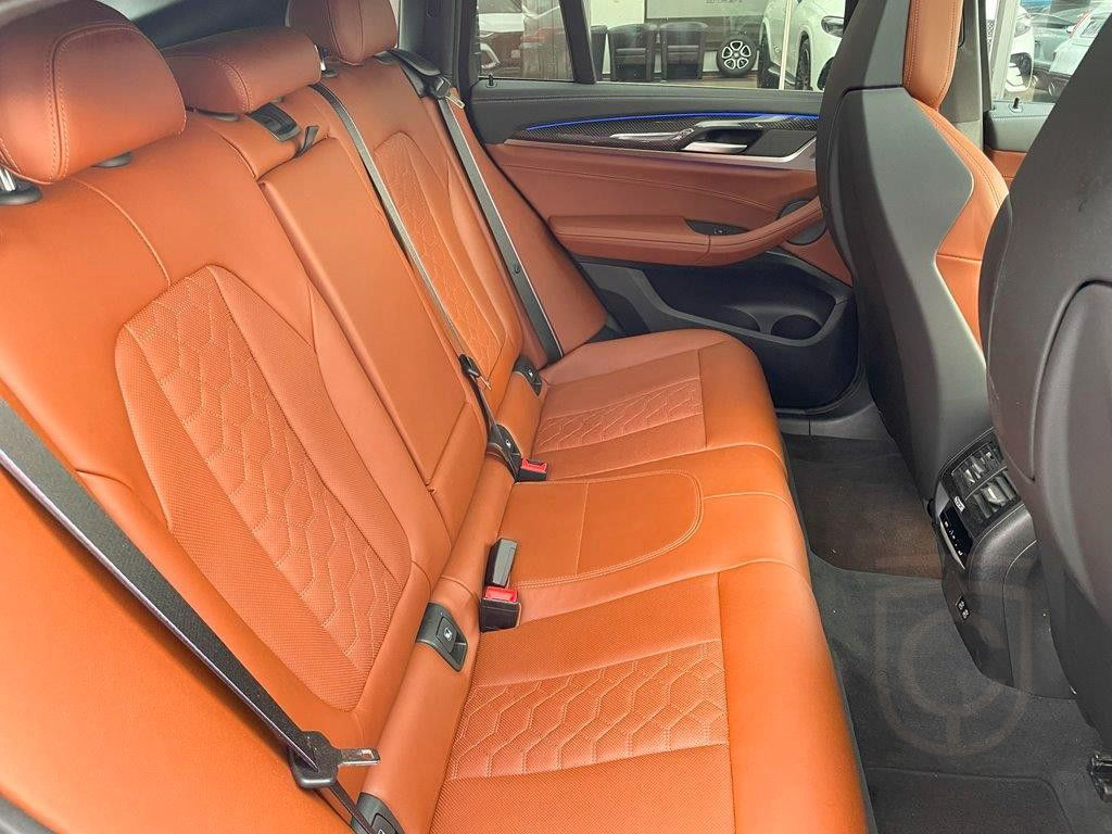 BMW X4 M Comp./21"/Pano/Laser/HUD/AHK/Full Option