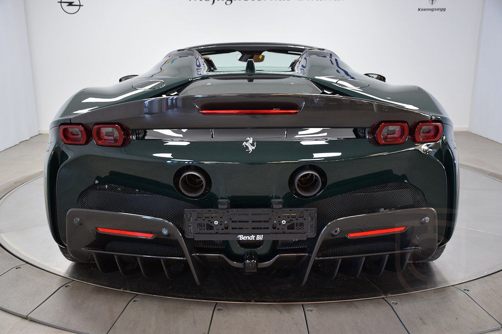 Ferrari SF90 Spider 4.0 V8 DCT 735kW 2024