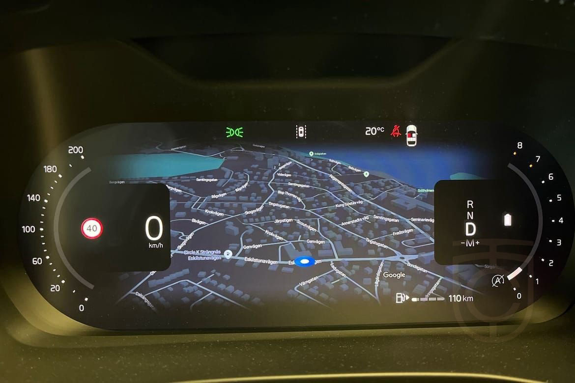 Volvo XC40 B4 FWD Bensin Plus Dark