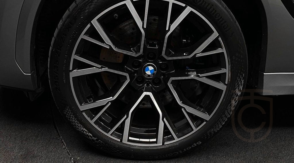 BMW X6 M X6M Competition 625hp xDrive F96 B&W *VAT*