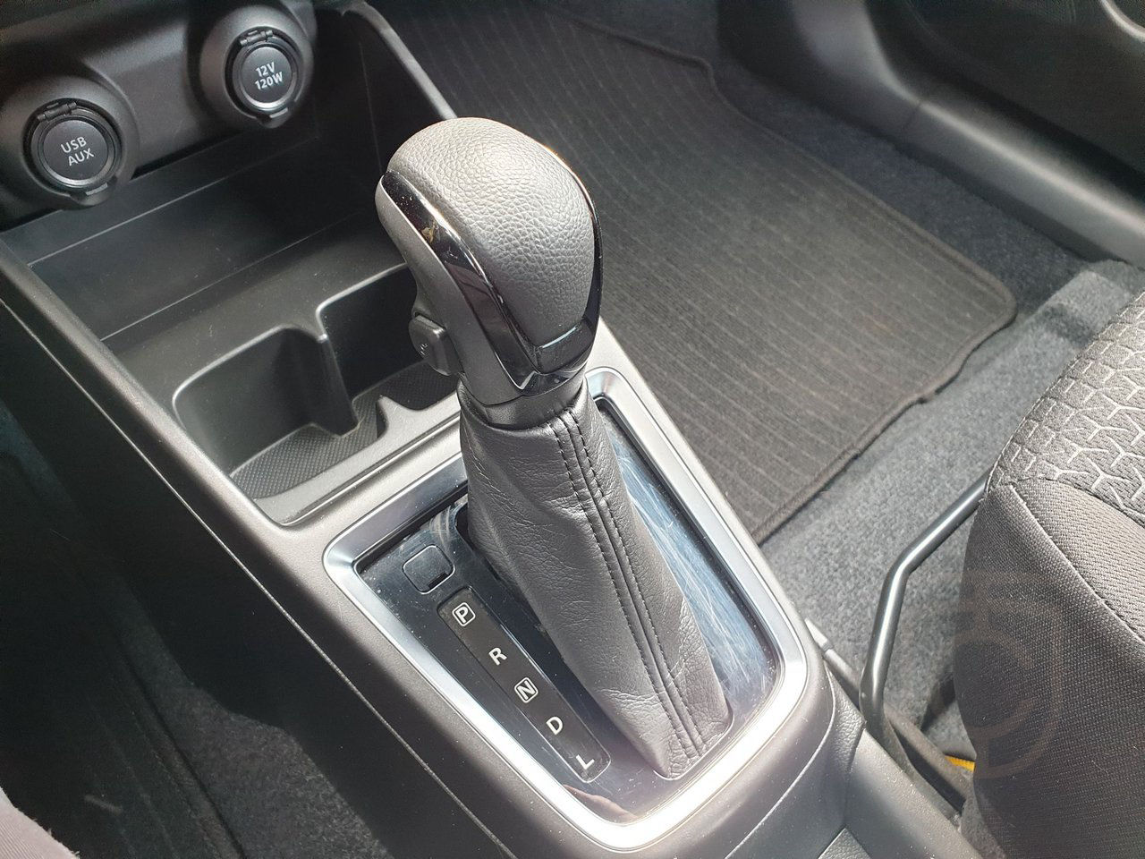 Suzuki Swift 1.2 Select Automat Hybrid