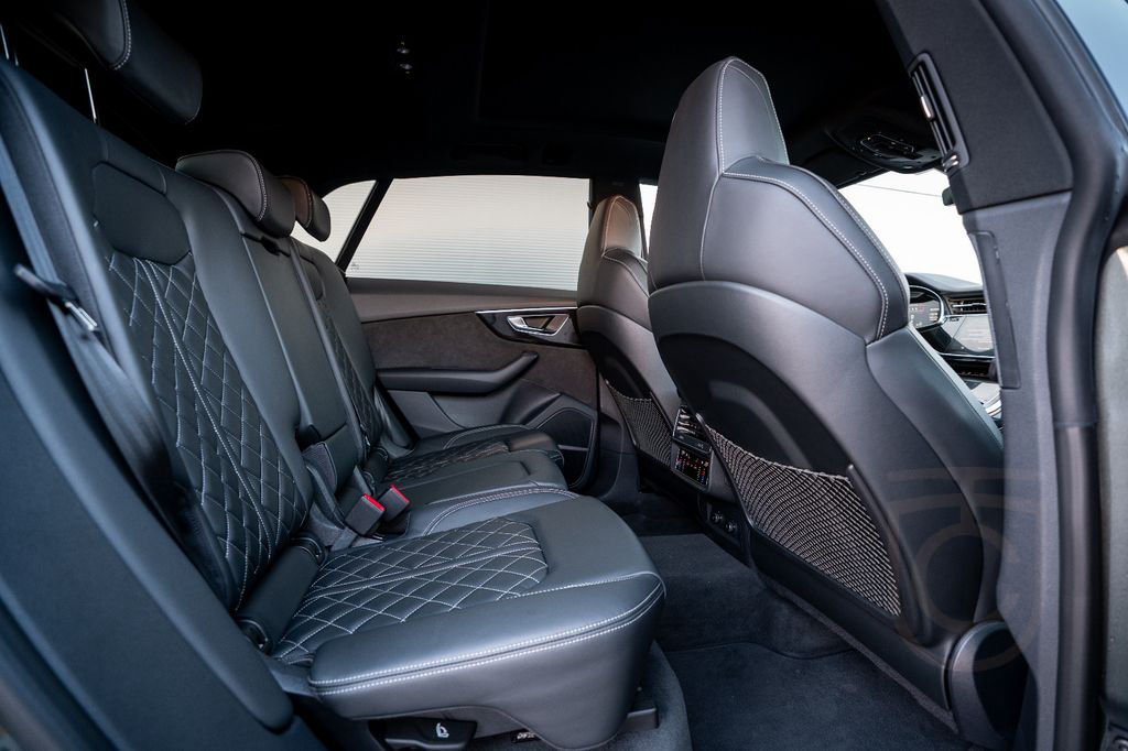 Audi SQ8 4.0 TFSI quattro WARRANTY|B&O|AWS|SPORTSITZE