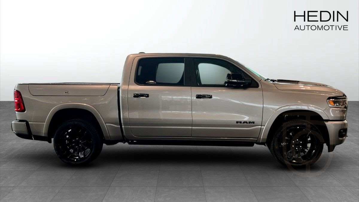 RAM 1500 CREW CAB LIMITED NIGHT RB
