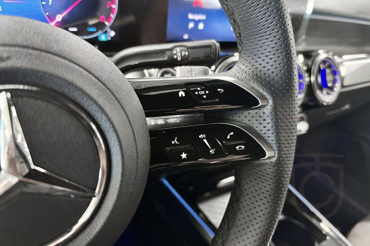 Mercedes-Benz GLB 200