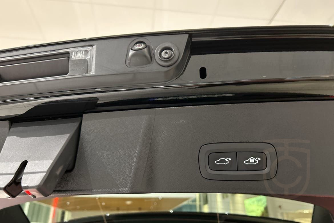 Volvo XC40 P6 Recharge Core