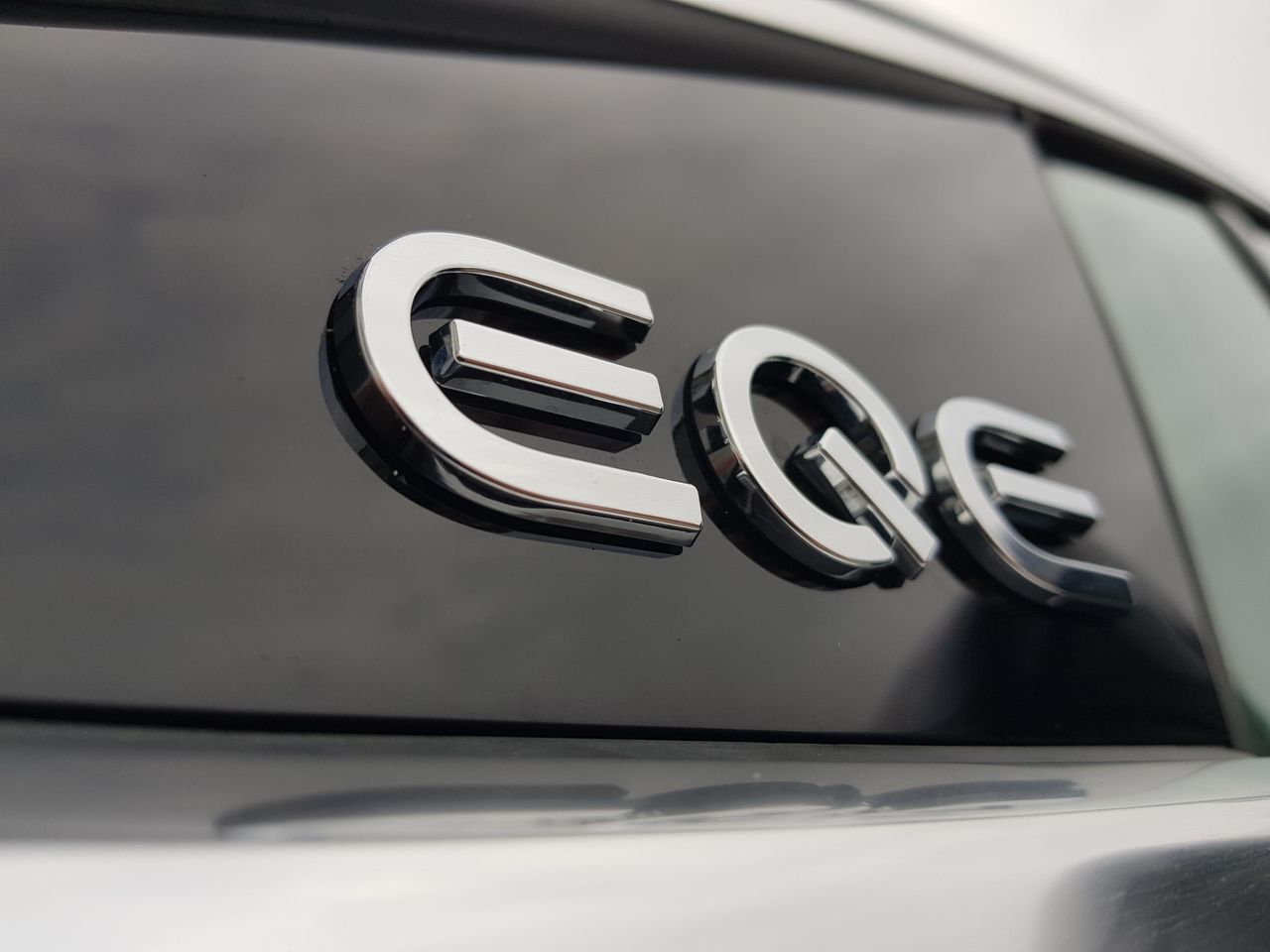 Mercedes-Benz EQE 350+