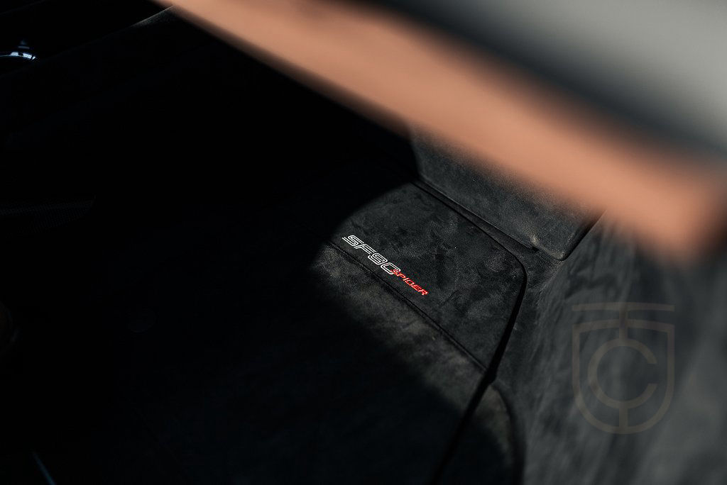 Ferrari SF90 Spider 4.0 V8 DCT 735kW 2024