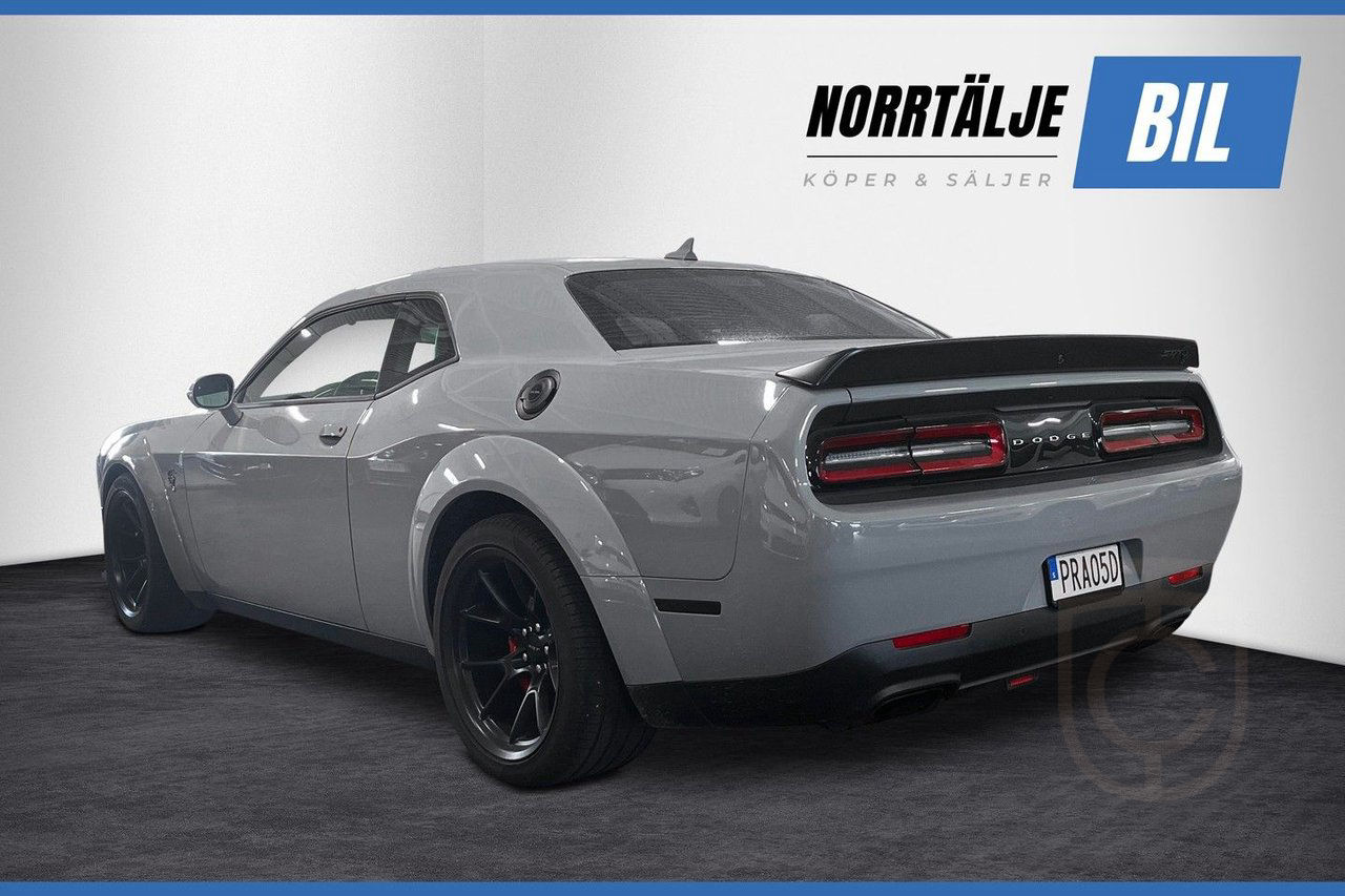 Dodge Challenger SRT HELLCAT REDEYE