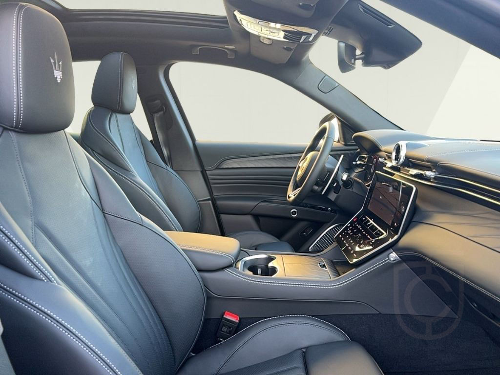 Maserati Grecale Modena MY24 MHEV Hybrid AWD