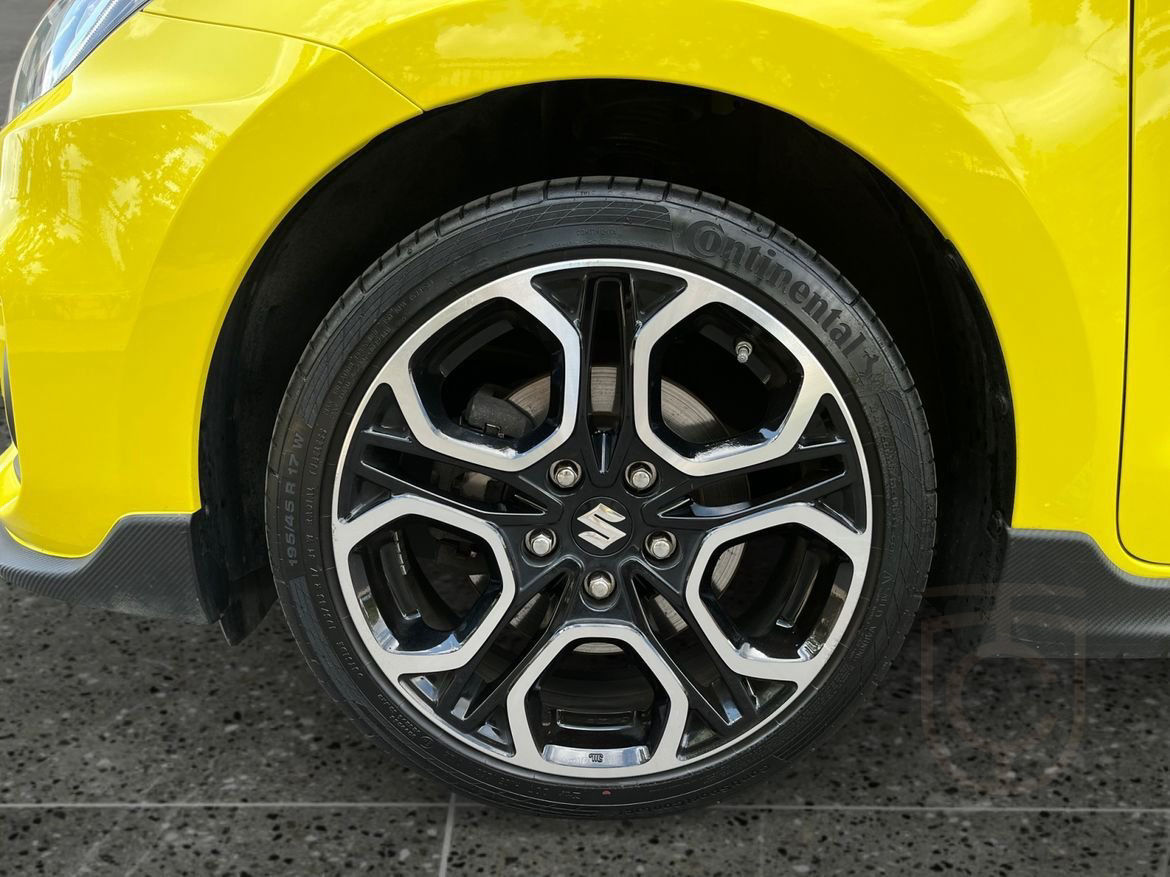 Suzuki Swift Sport 1.4T inkl. vinterhjul