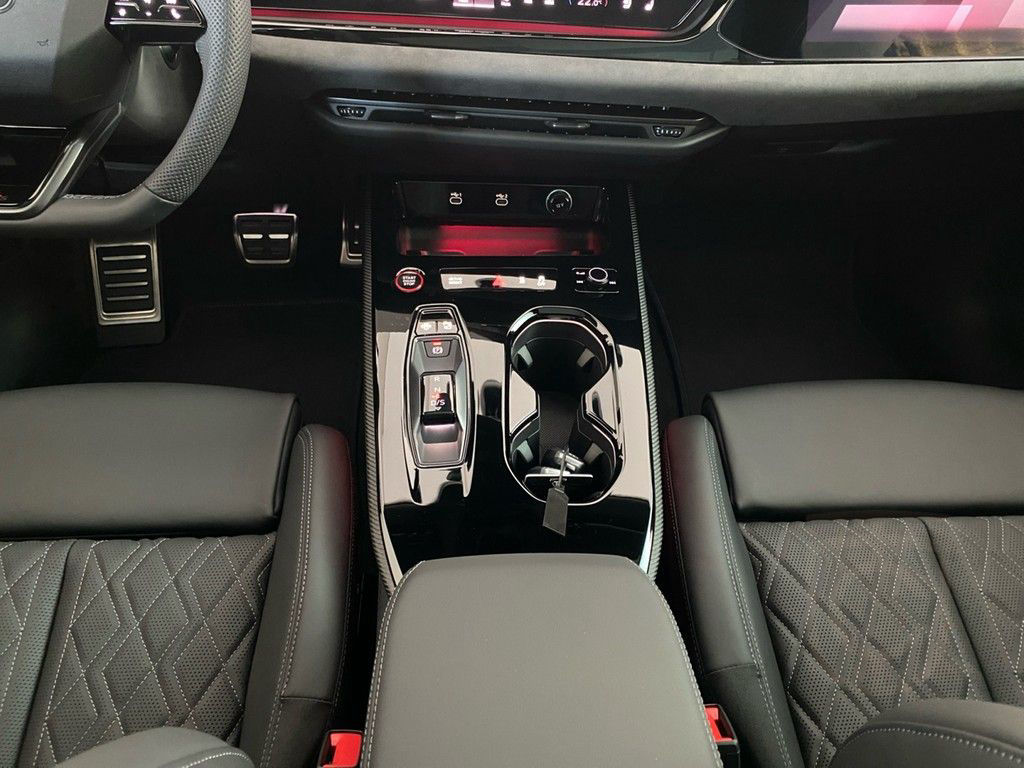 Audi S5 Avant TFSI quattro PANO+HUD+STHZG+360°+AHK+AC