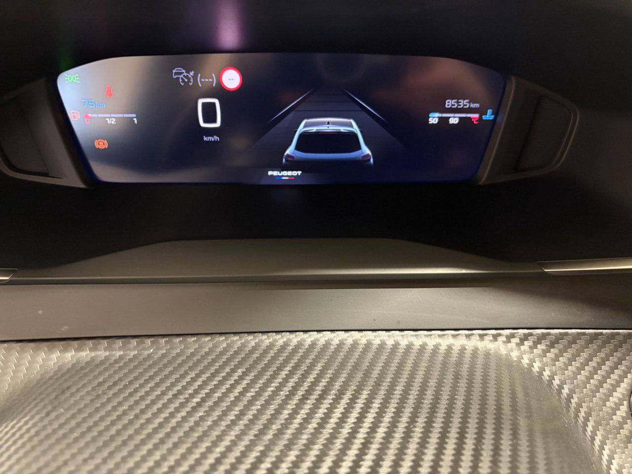 Peugeot 208 ALLURE 1.2 PT100 360kamera