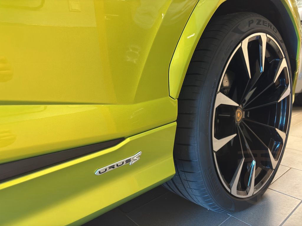 Lamborghini Urus S