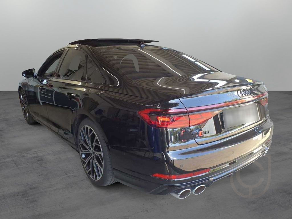 Audi S8 TFSI quattro / Pano, Standh, AHK, B&O, OLED