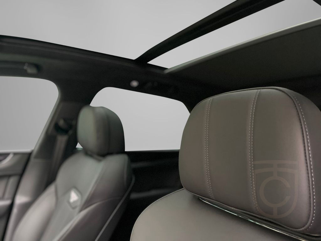 Bentley Bentayga 4.0 V8