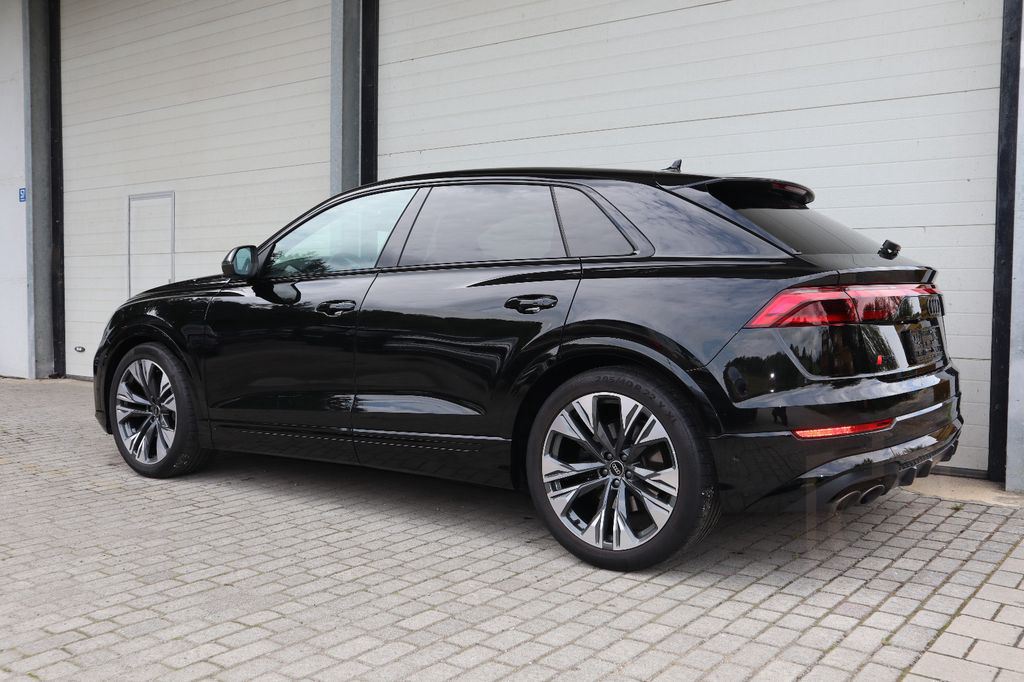 Audi SQ8 V8 FACELIFT-NEUES MODELL BLACK-PAKET/RAUTE