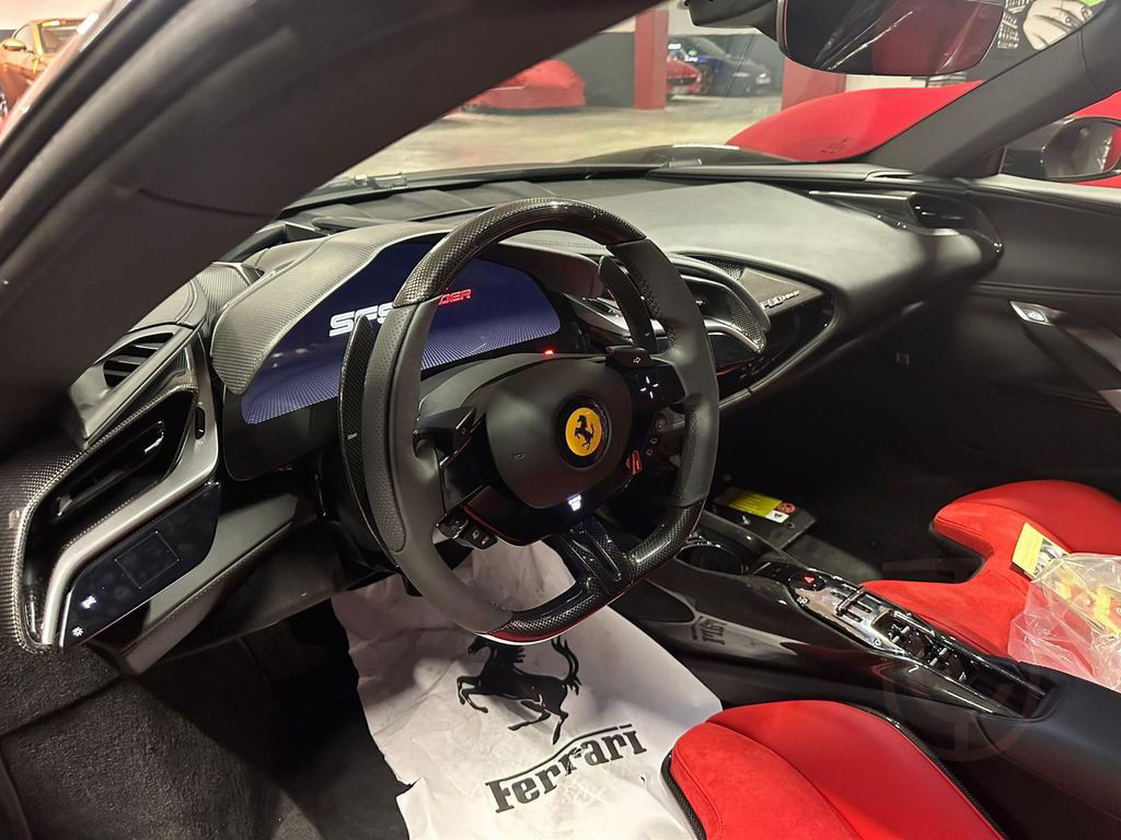 Ferrari SF90 Spider#Carbon#voll#UPE<595.000,-Euro%%%%