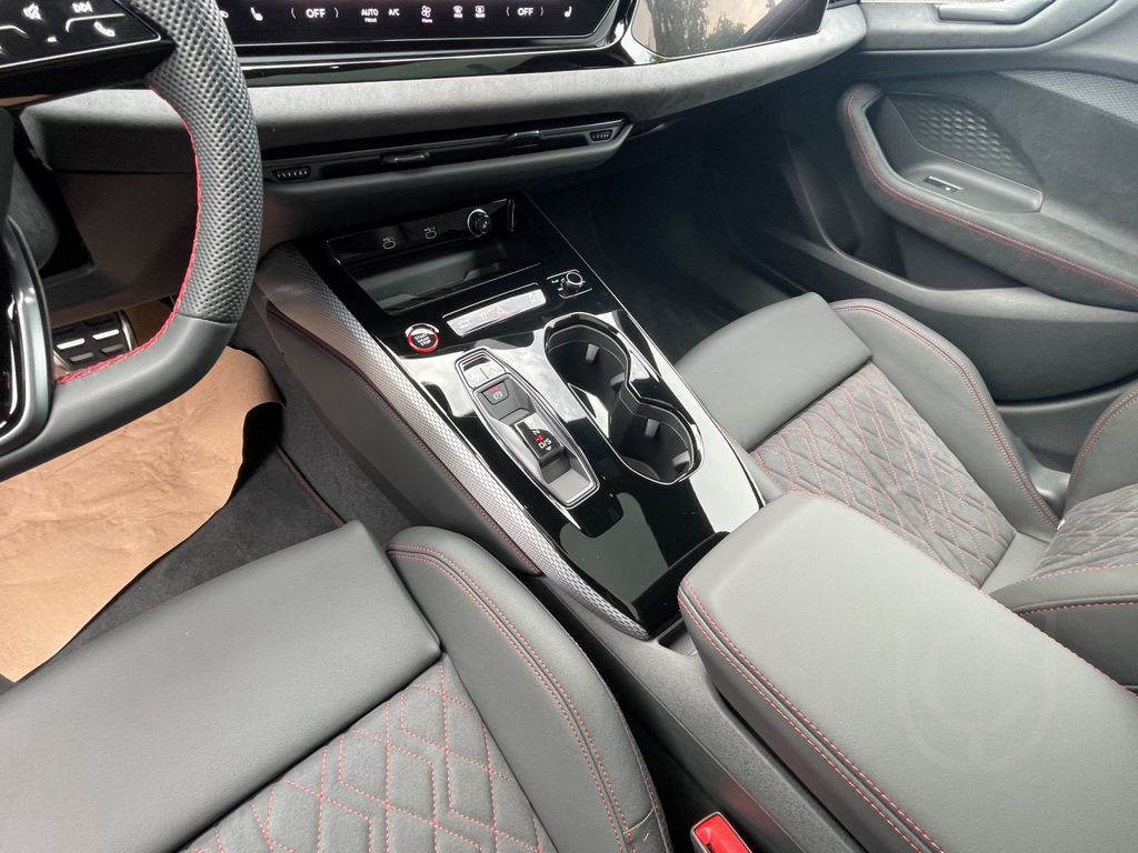 Audi A5 Lim. TFSI e qu. Matrix B&O Pano HuD AHK 360°