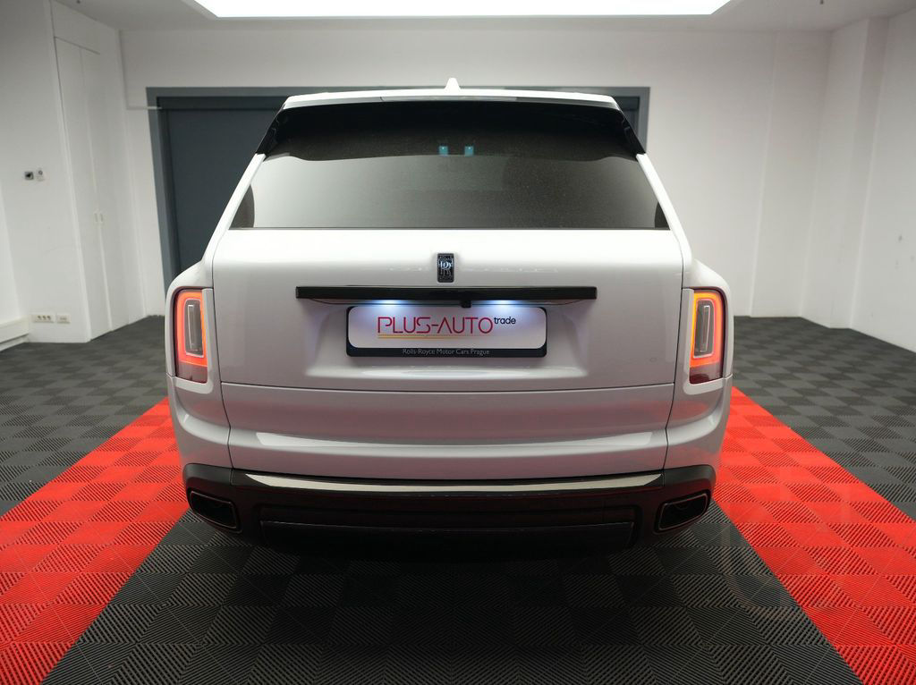 Rolls-Royce Cullinan Black Badge