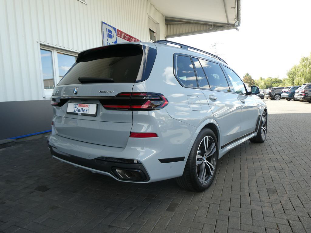 BMW X7 xDrive 40 i M Sport Panorama Head-Up