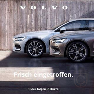 Volvo XC90 Plus Dark Recharge Plug-In Hybrid AWD