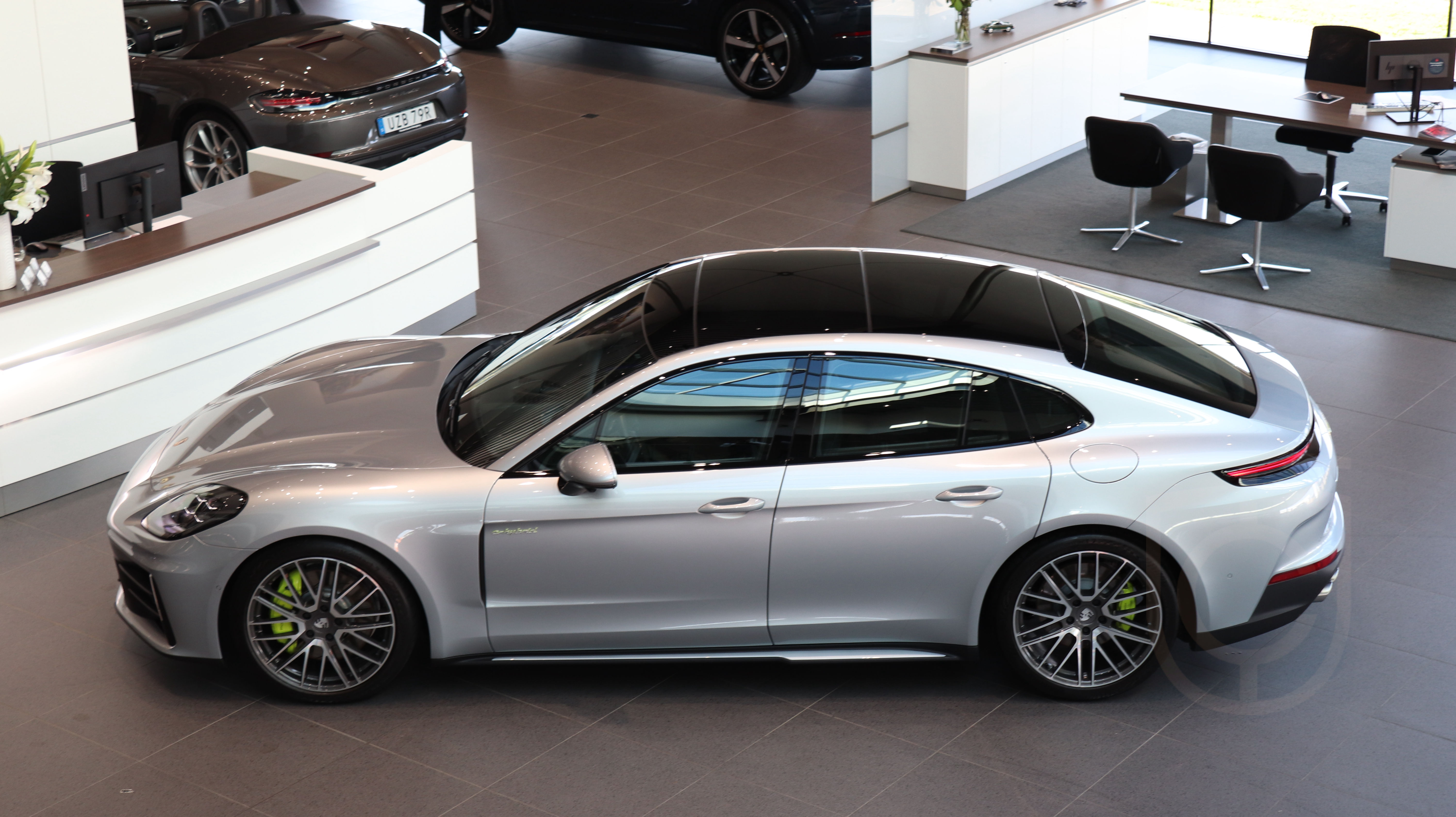 Porsche Panamera 4 E-Hybrid PDK 346kW 2024