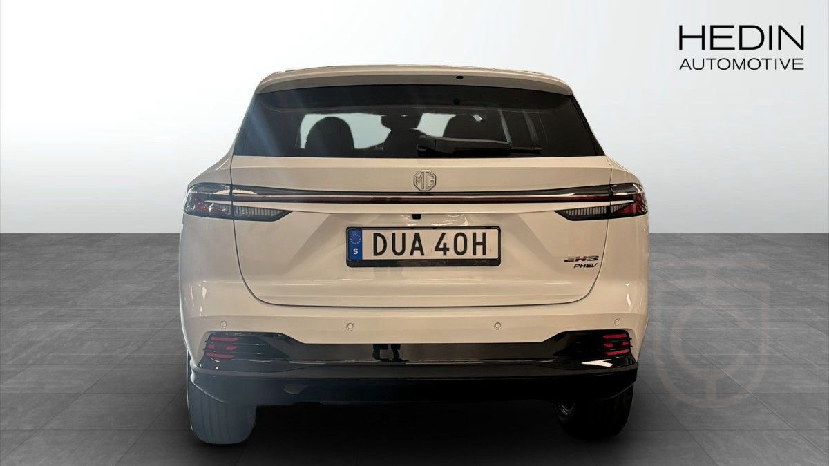 MG HS LUXURY PLUG-IN 100KM