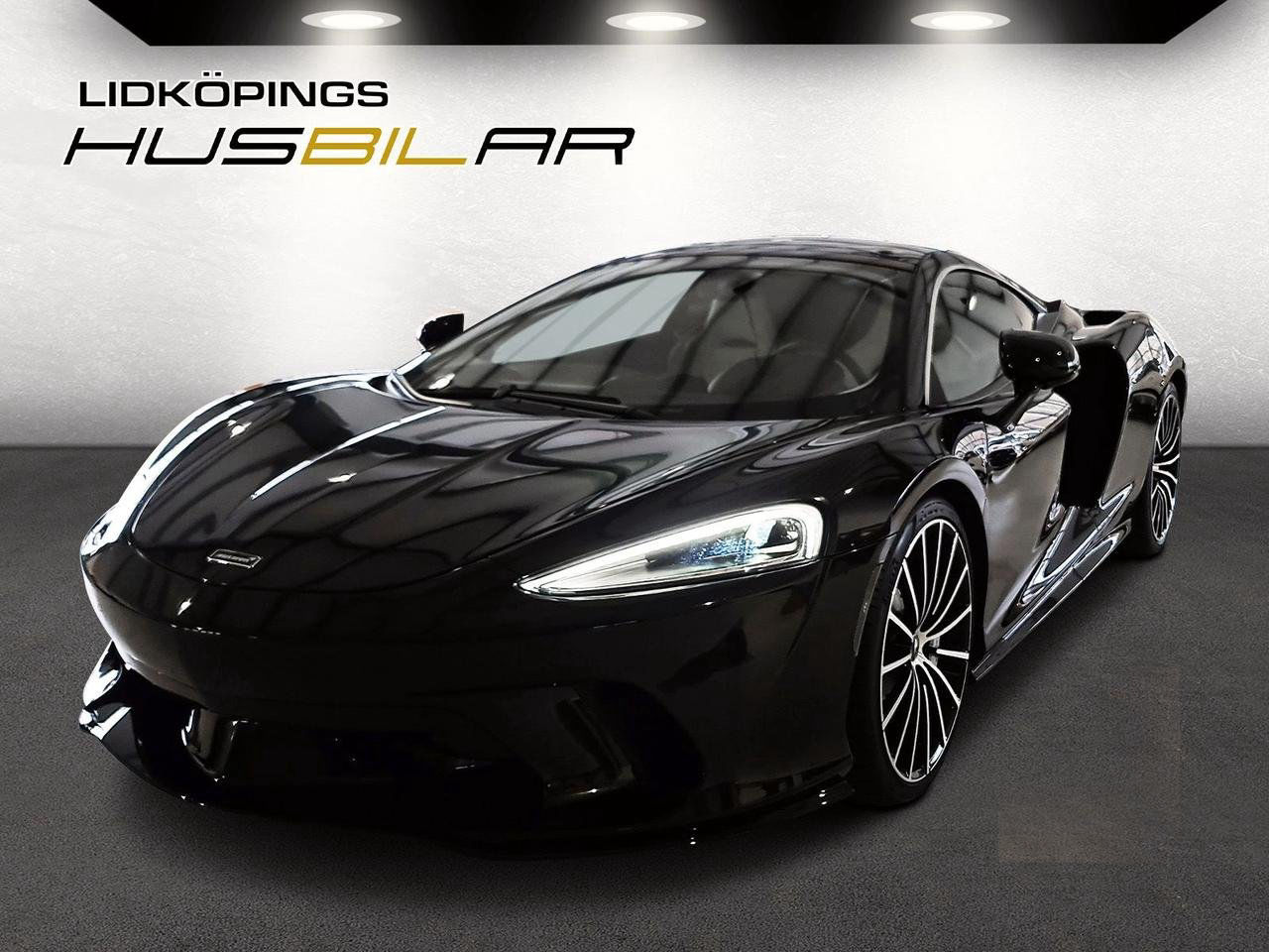 McLaren GT