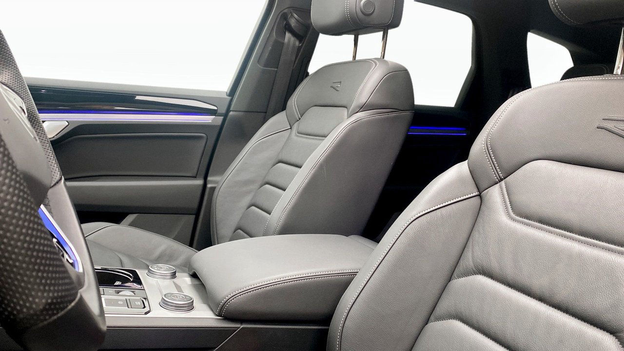Volkswagen Touareg 3.0 R P 250TSI A8A
