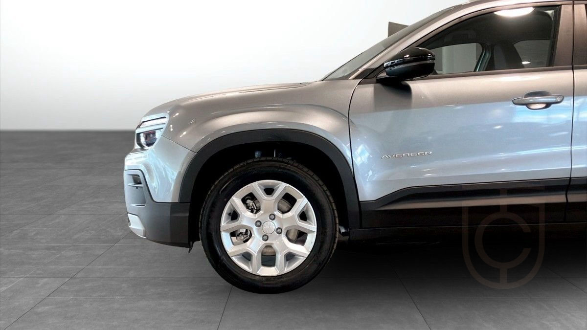 Jeep Avenger MHEV 1.2 100HP DCT6 FWD ALTITUDE