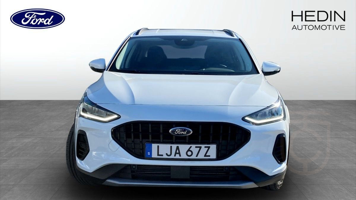 Ford Focus Active 1.0 EcoBoost Hybrid