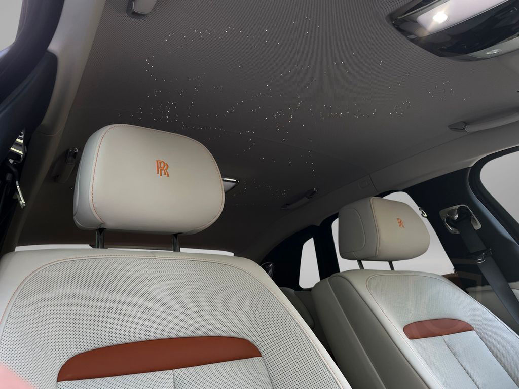 Rolls-Royce Ghost Amber Roads 1 of 12