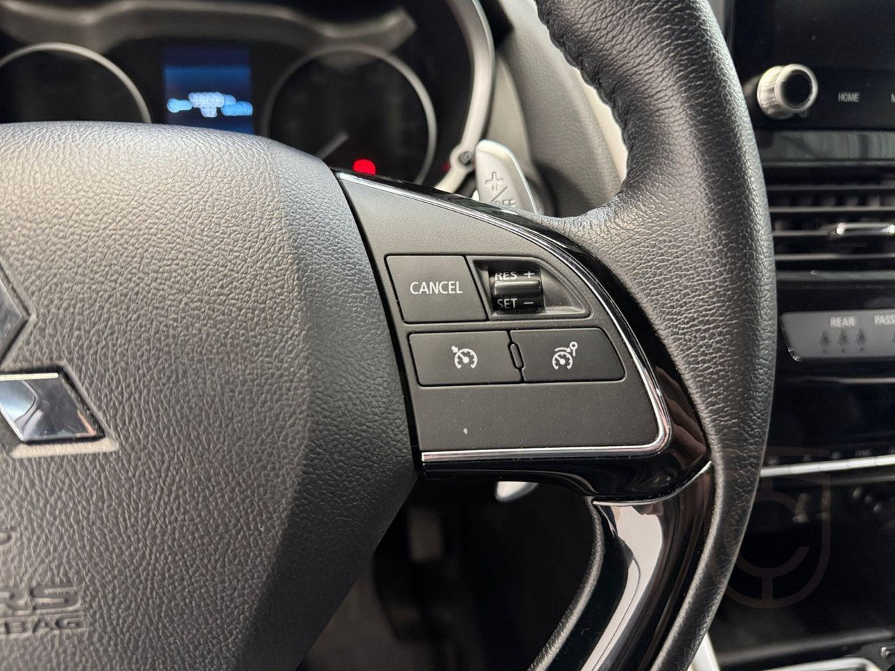 Mitsubishi Eclipse Cross Plug-In Hybrid 2.4 4WD CVT Fleet Ed