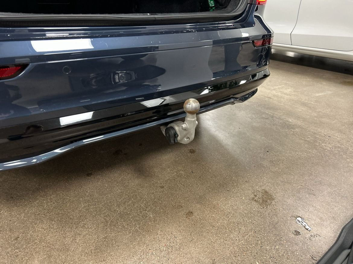 Volvo S60 Recharge T6 II Plus Dark