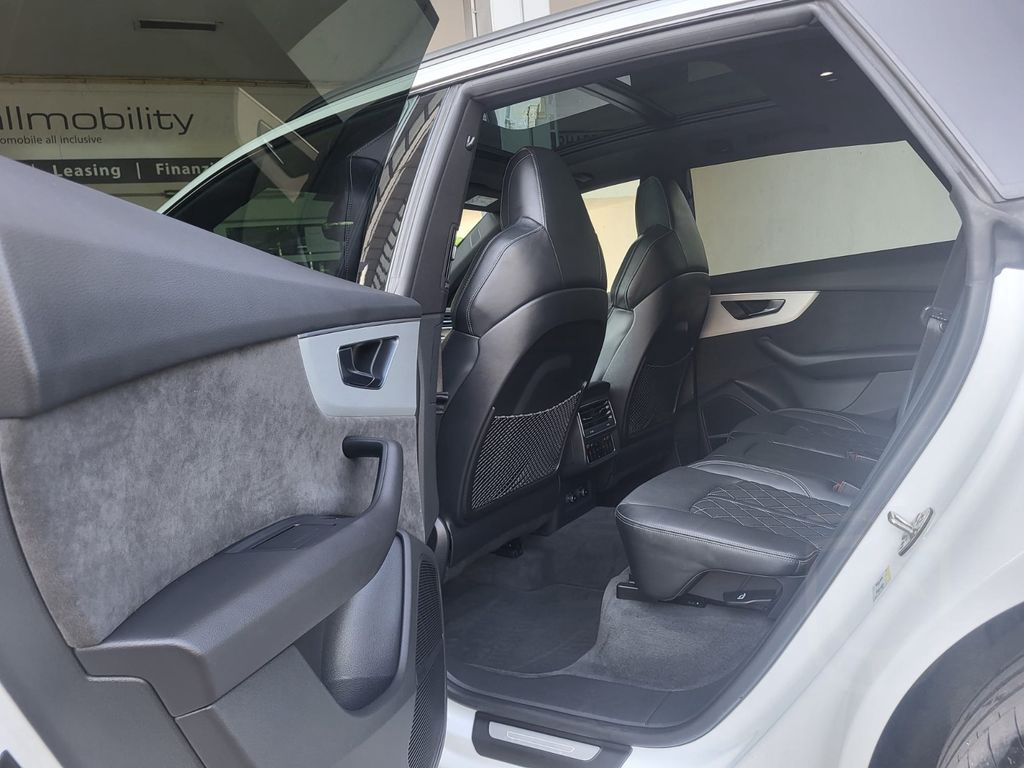 Audi Q8 50 TDI qu S Line HUD Pano B&O Massage StHzg