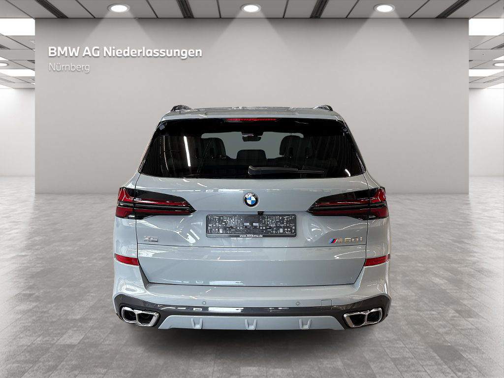 BMW X5 M60i xDrive