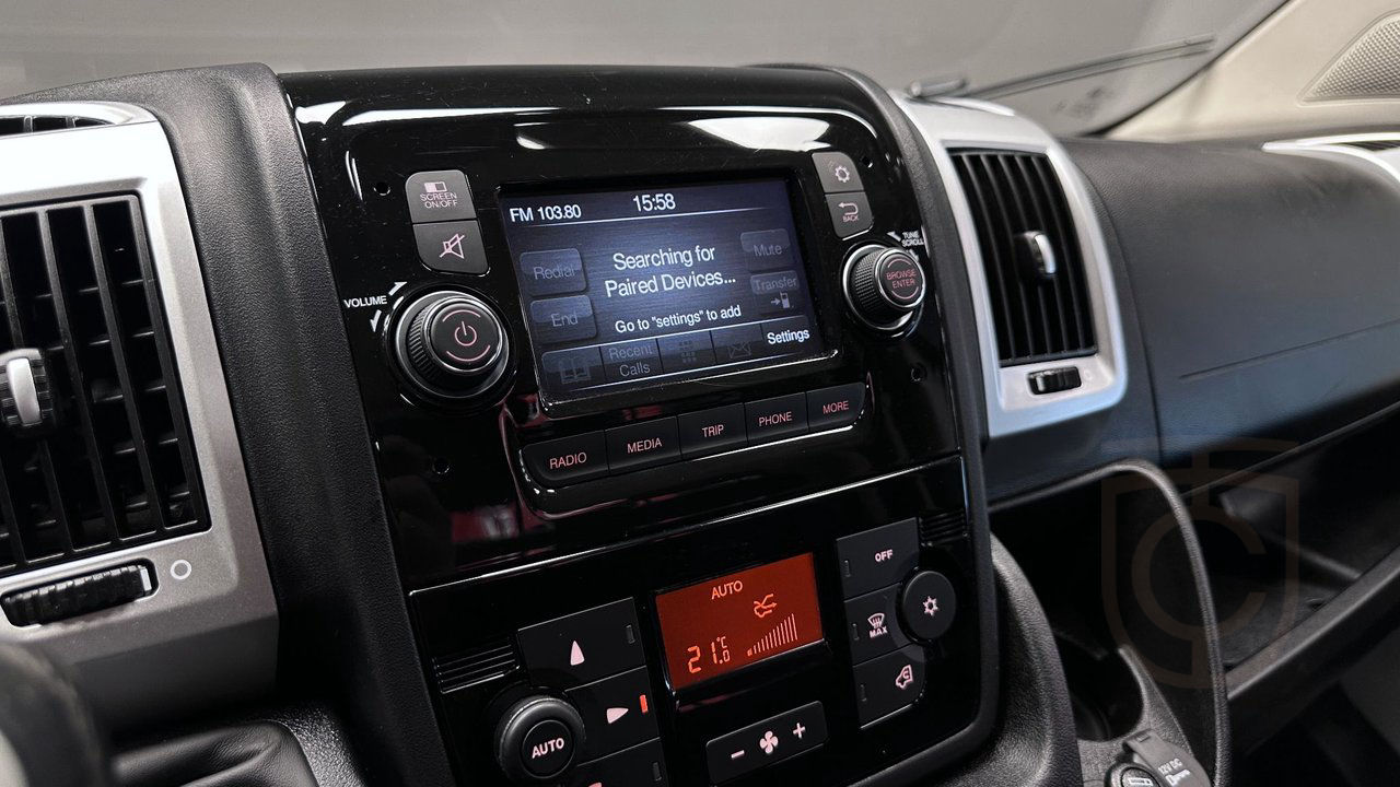 Peugeot Boxer Chassi Cab 335 2.2