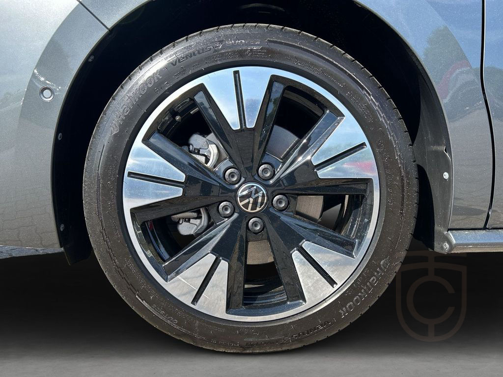 Volkswagen Multivan Langversion 2.0 TDI Style DSG+MATRIX