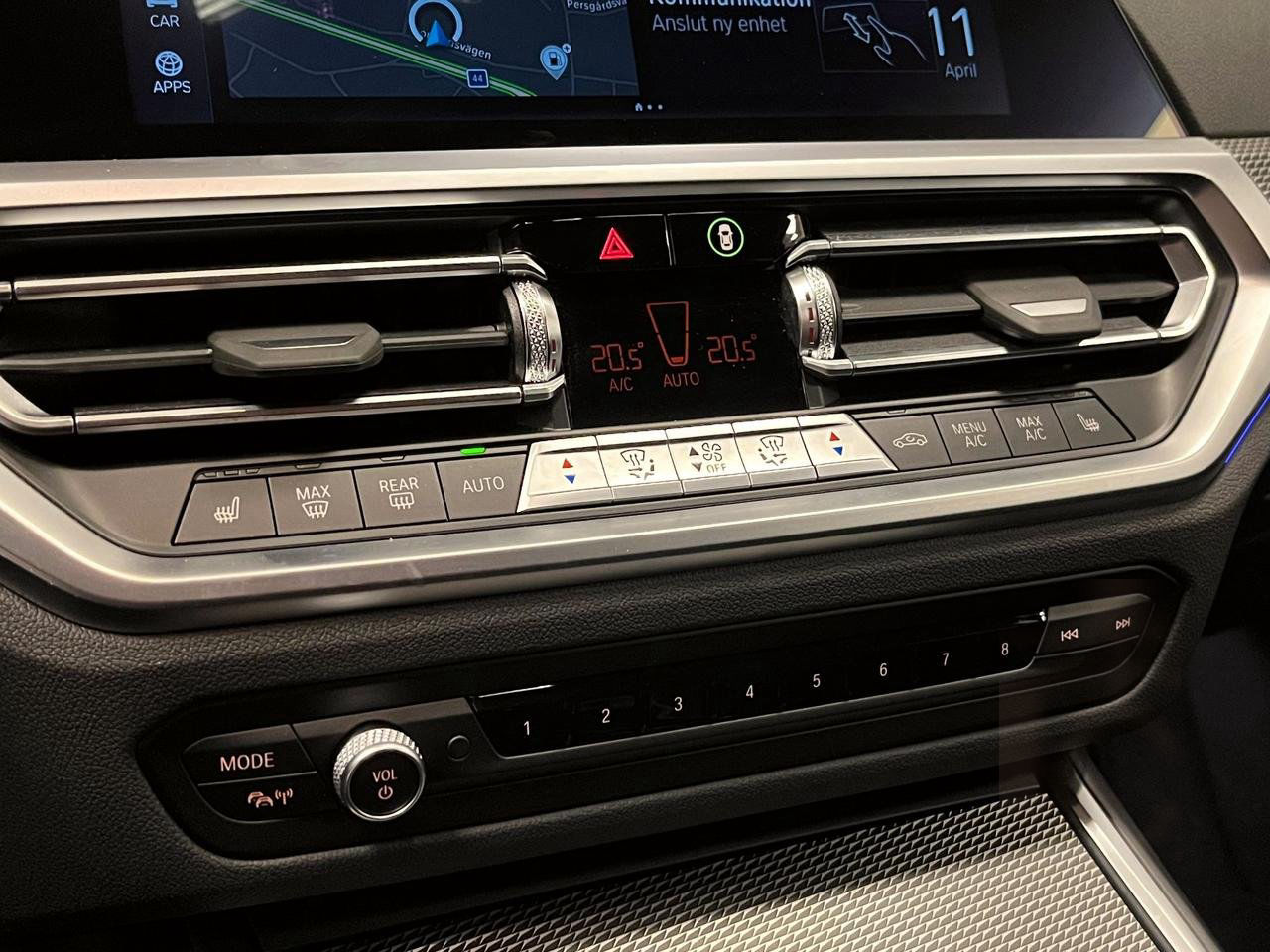 BMW 330e