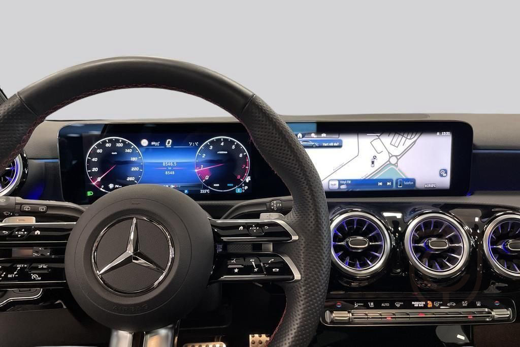 Mercedes-Benz A 250 4-Matic AMG Night Panorama Premium Plus