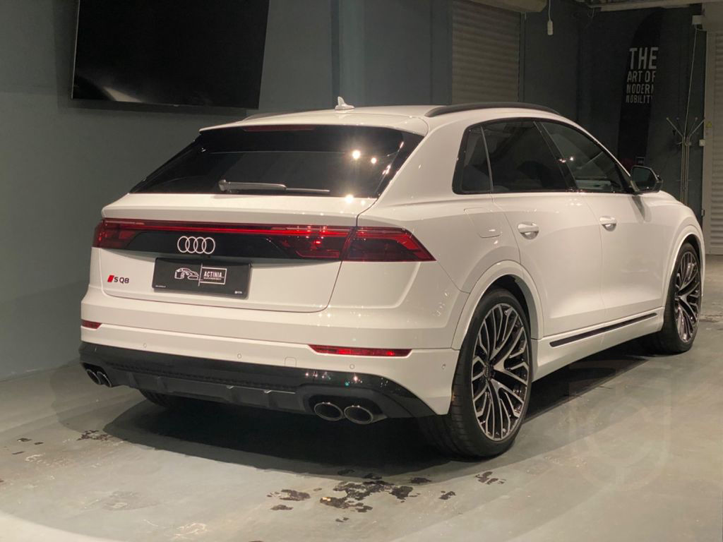 Audi SQ8 TFSI quattro tiptronic