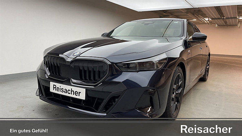 BMW 550e xDrive Limousine