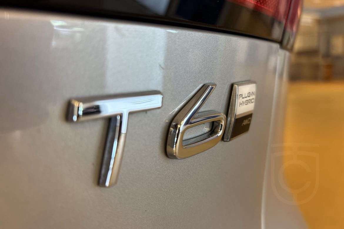 Volvo V90 T6 Plus Dark Edition