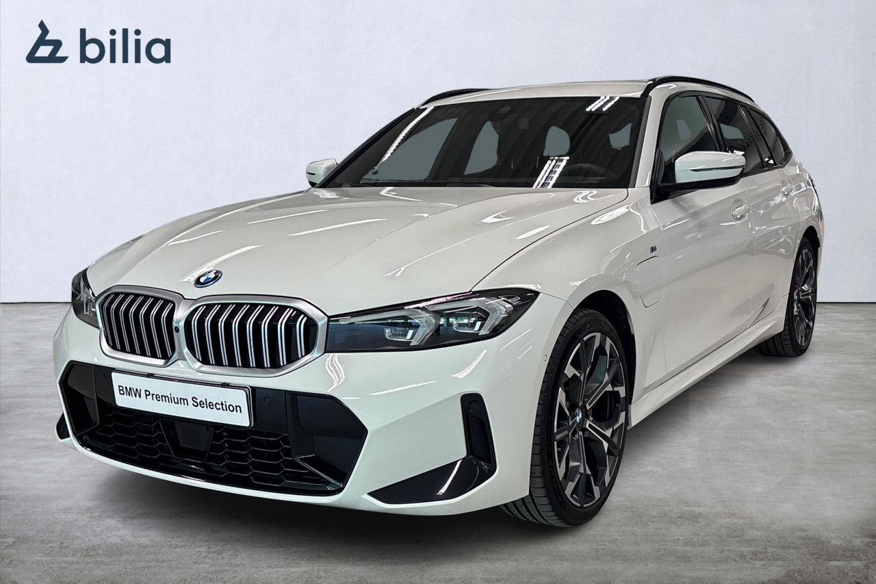 BMW 330e xDrive Touring M-Sport