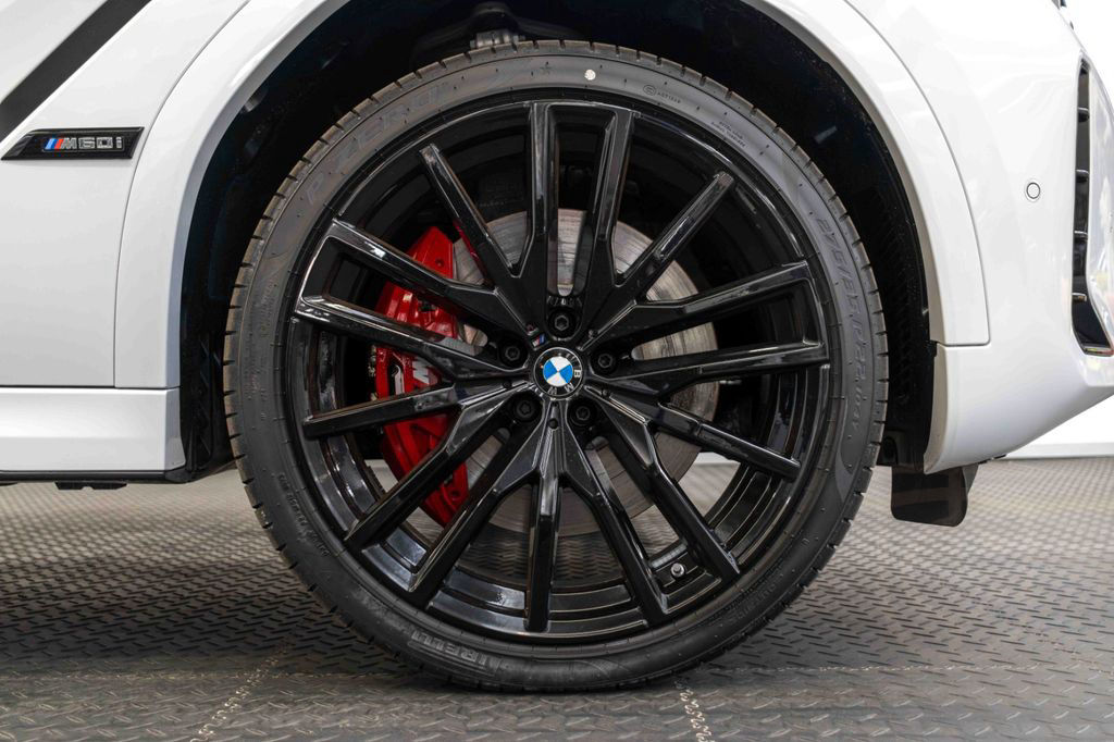BMW X6 M60i xDrive/BOWERS&WILKINS/CARBON/PANO/AHK