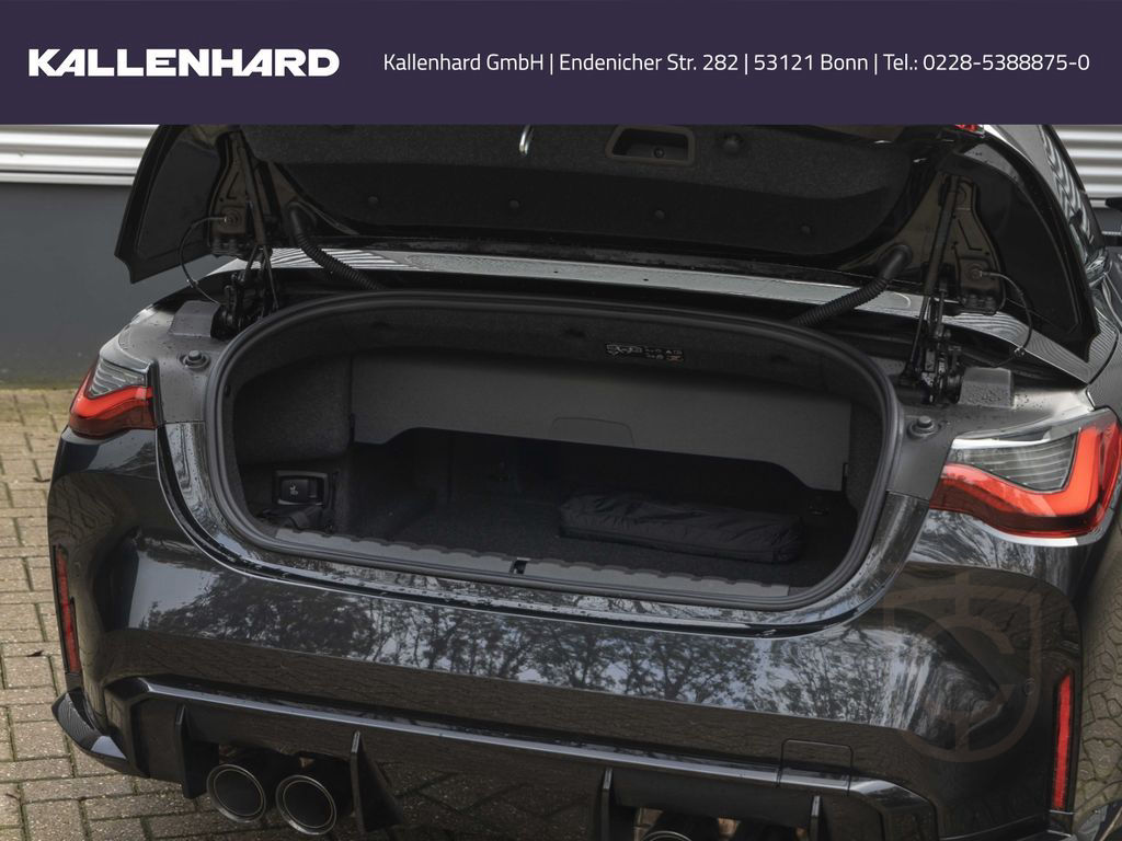 BMW M4 xDrive Competition Cabrio-Widescreen-DrivingA