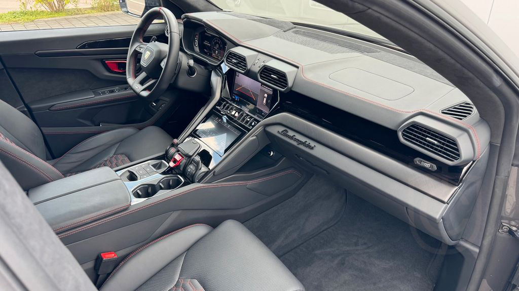 Lamborghini Urus S 4.0 V8 Facelift HuD Bang & Olufsen Kamera