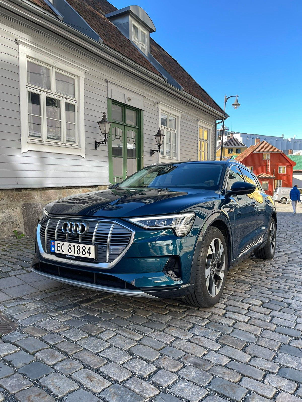 Audi e-tron