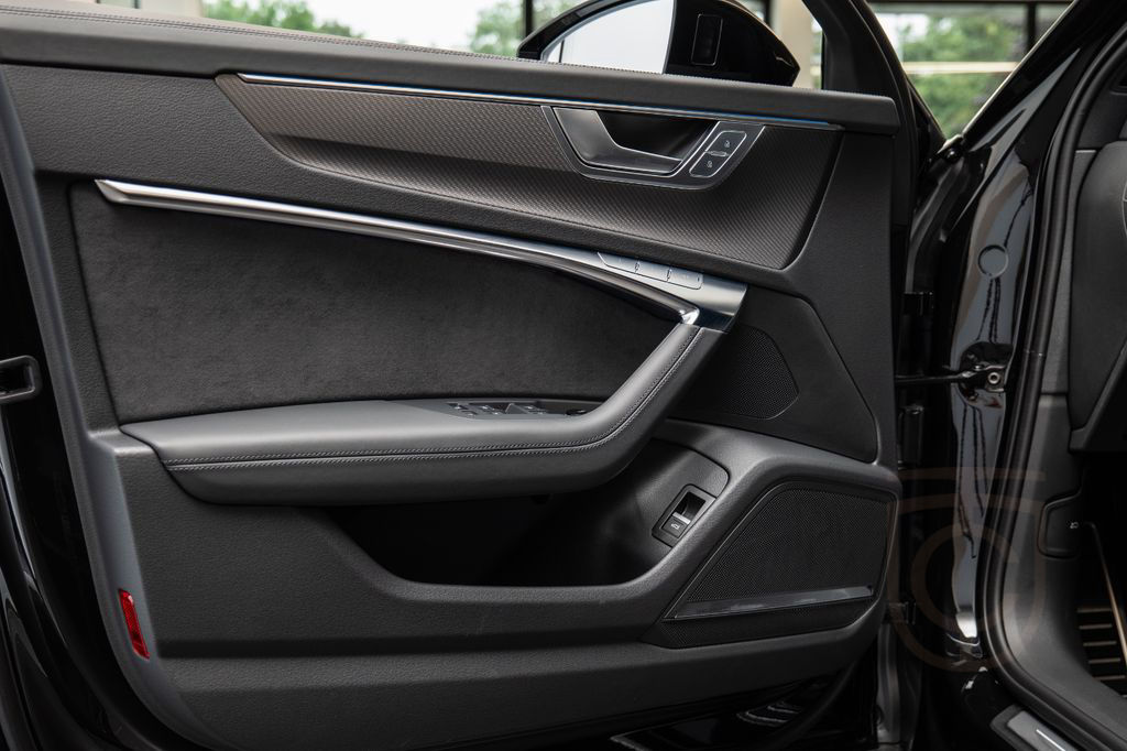 Audi RS6 Matrix-LED/360/HeadUp/Bang&Olufsen/Pano